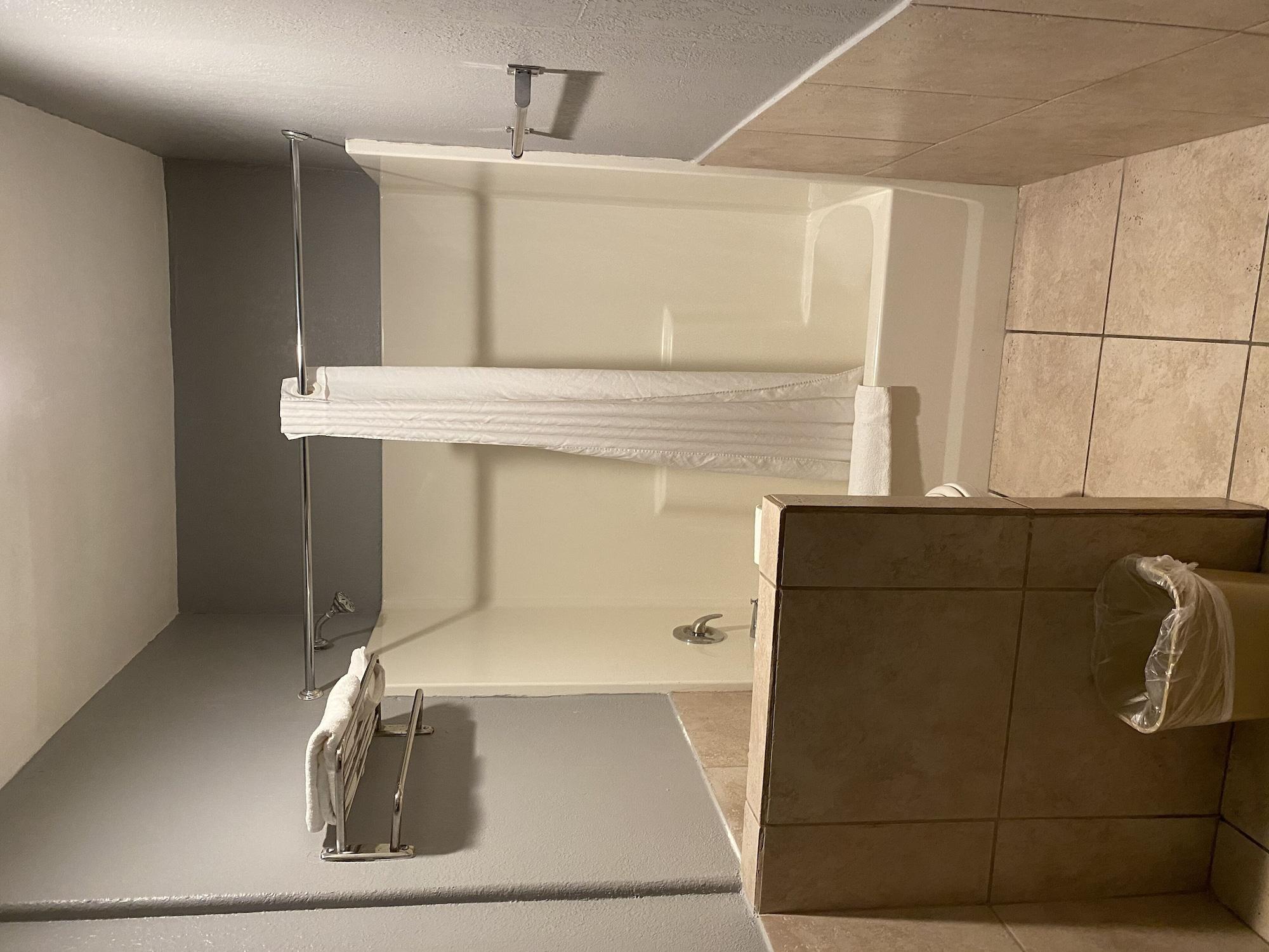Anaheim Executive Inn & Suites Zewnętrze zdjęcie