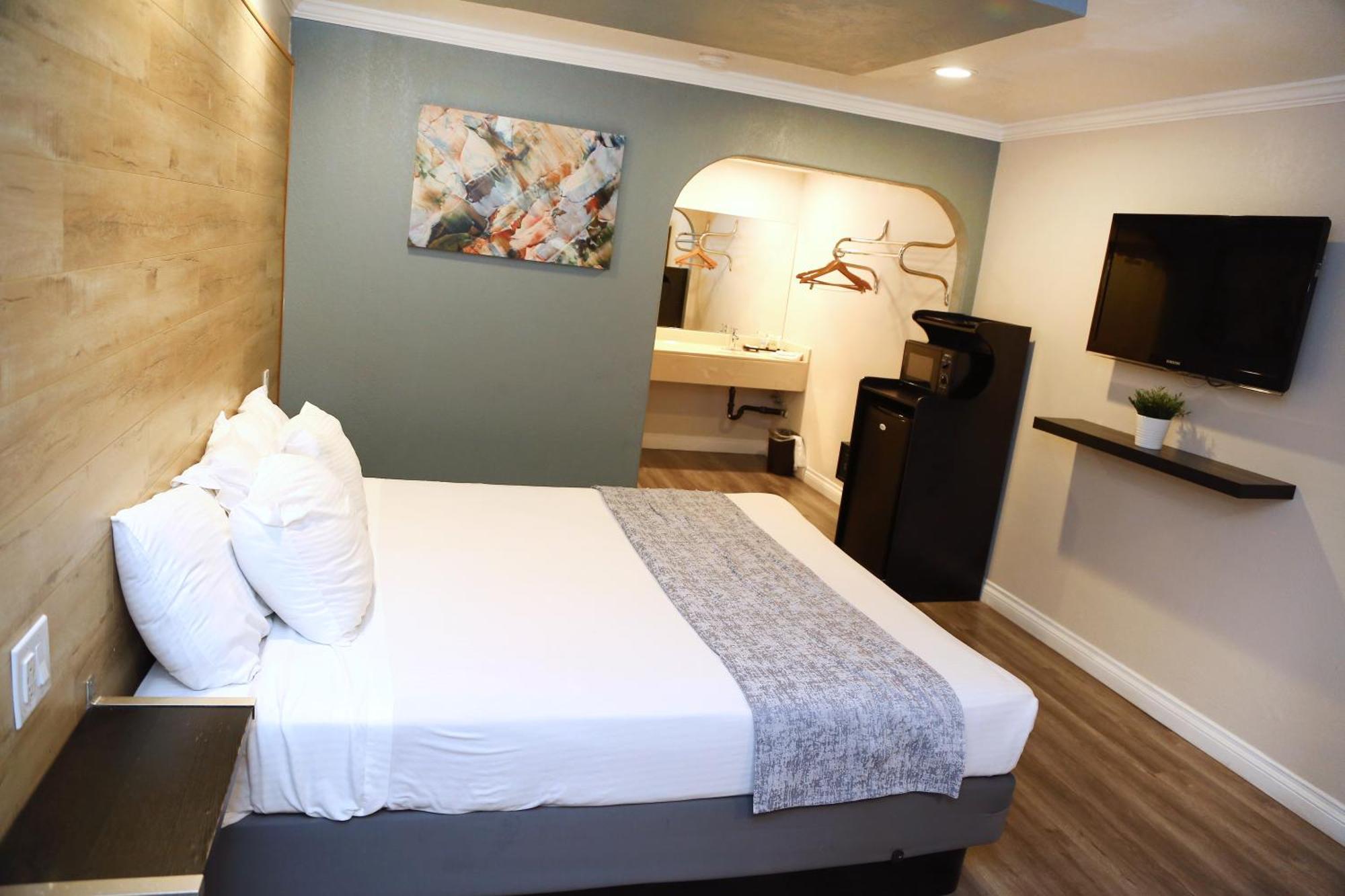 Anaheim Executive Inn & Suites Pokój zdjęcie