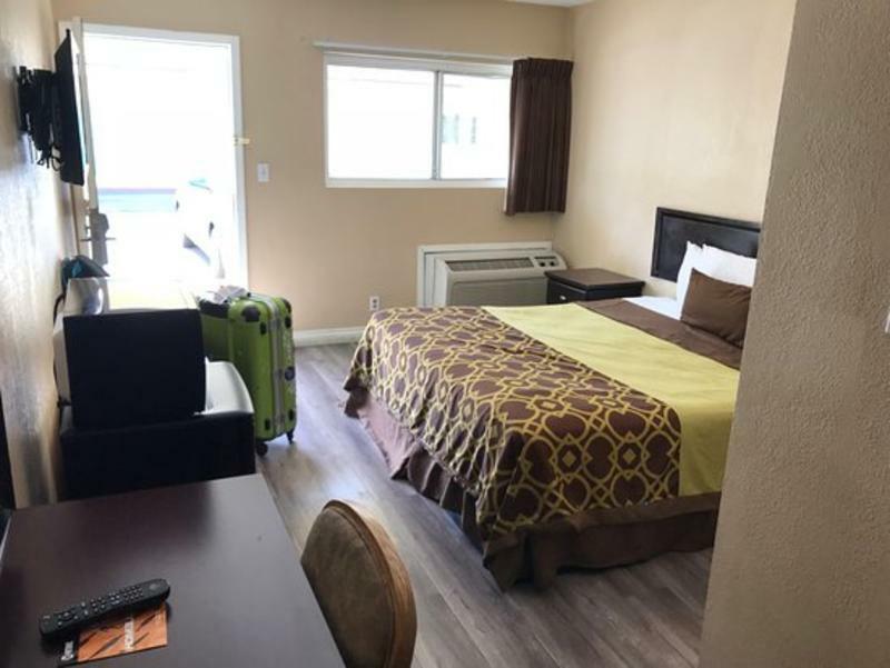 Anaheim Executive Inn & Suites Zewnętrze zdjęcie